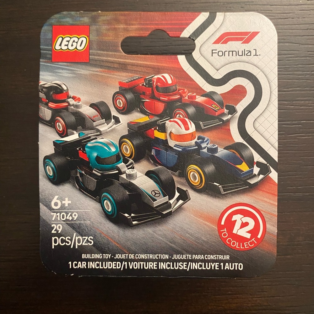 LEGO Formula F1 Collectible Race Car 71049 (Ferrari)